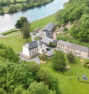 Commerces et services