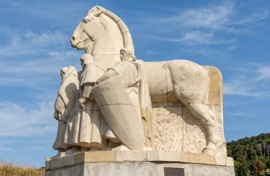 Les légendes d&rsquo;Hargnies : sur les pas de Bayard, des faux-monnayeurs et de Saint-Roch